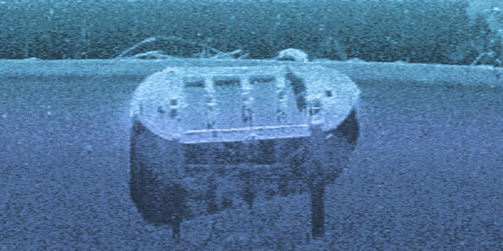 Side-scan sonar